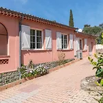 With Pool And Barbecue In The Center Saint-Raphael (Var)